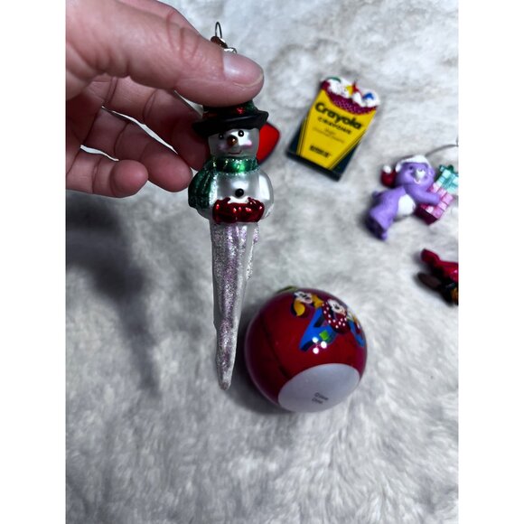 Disney Set Of 6 Christmas Tree Ornaments Featuring Disney & Crayola Hallmark The - Picture 10 of 15